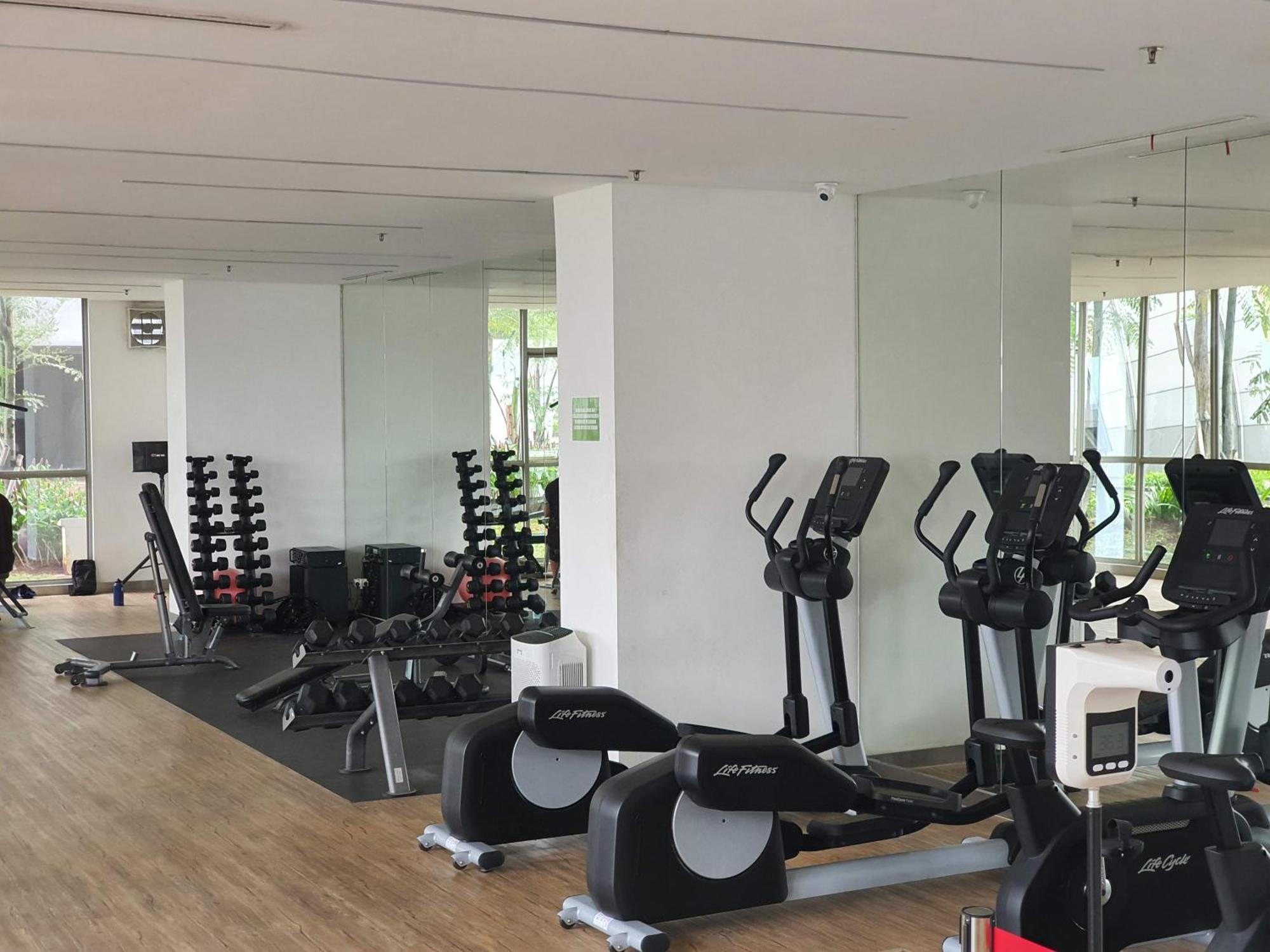 2bedrooms In Gold Coast Pik Apartemen Jakarta